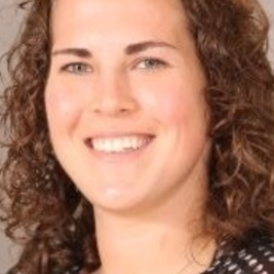10 Questions with alumna Ellie Shannon